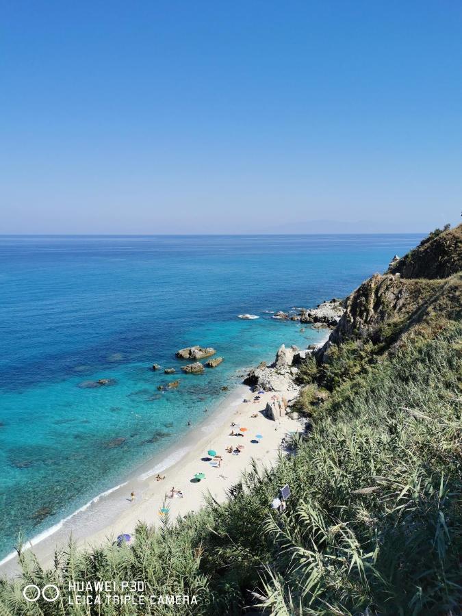 Sole E Luna Capo Vaticano Рикади Екстериор снимка